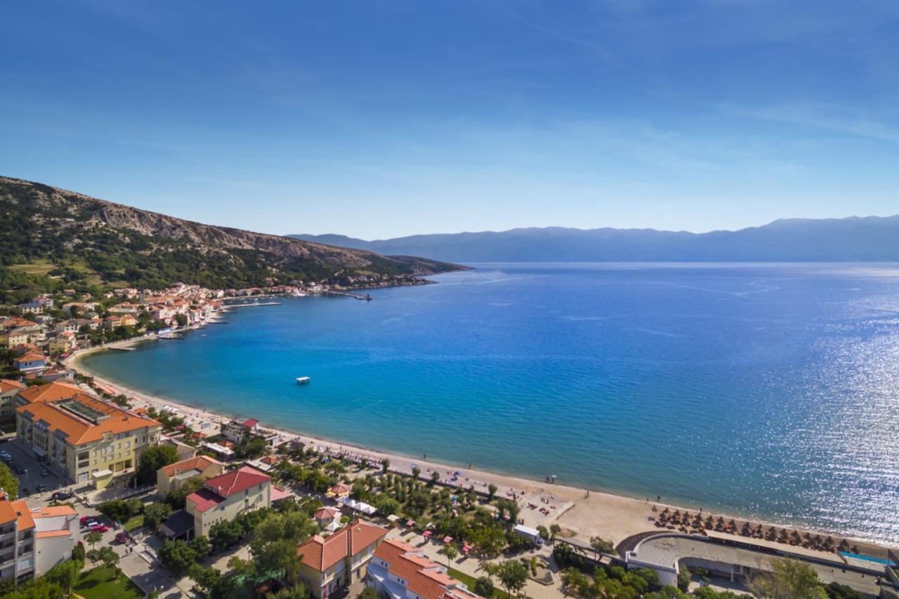 Valamar Atrium Residence Baska  Exterior photo
